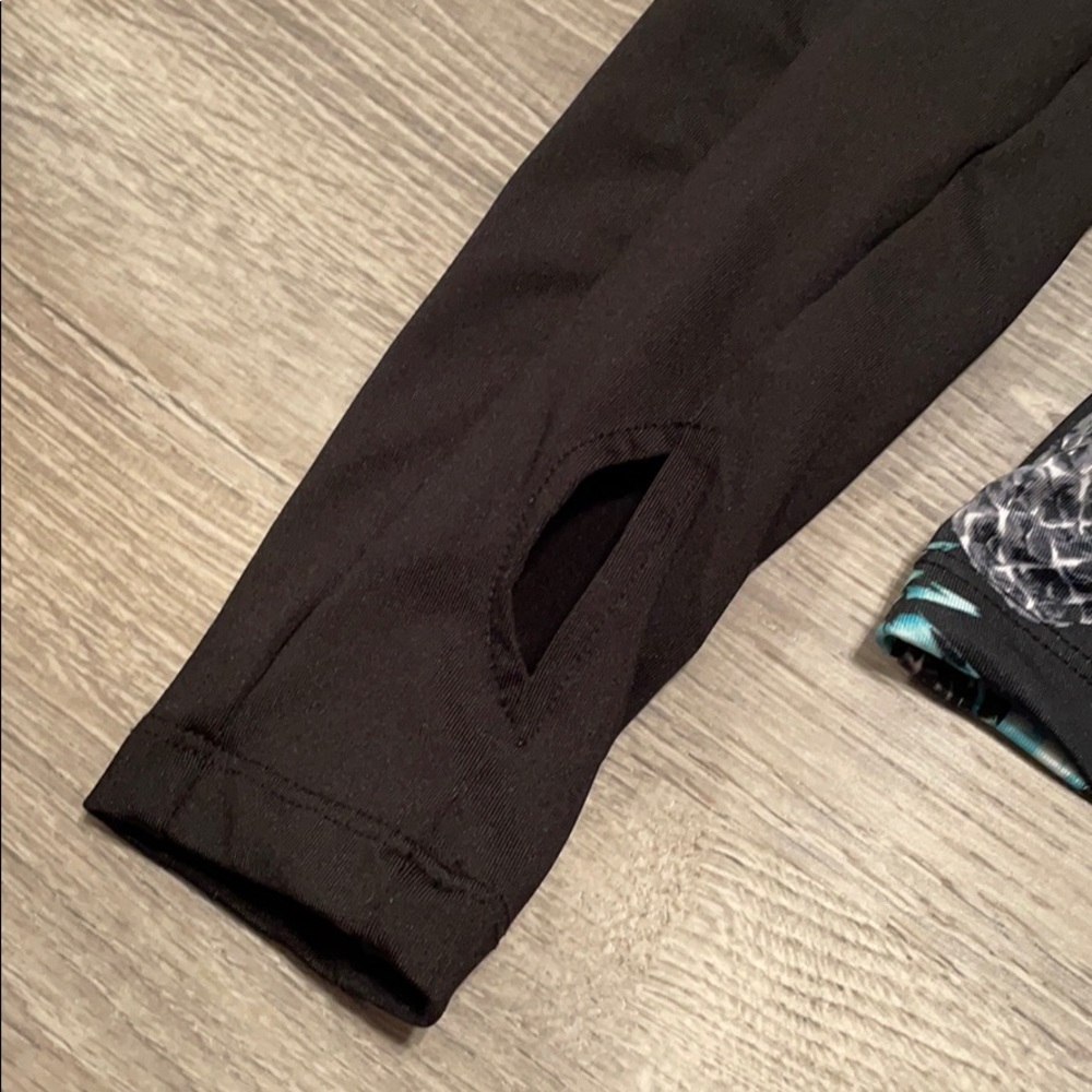 * Jessica Simpson - “The Warm Up” Workout Top View 3
